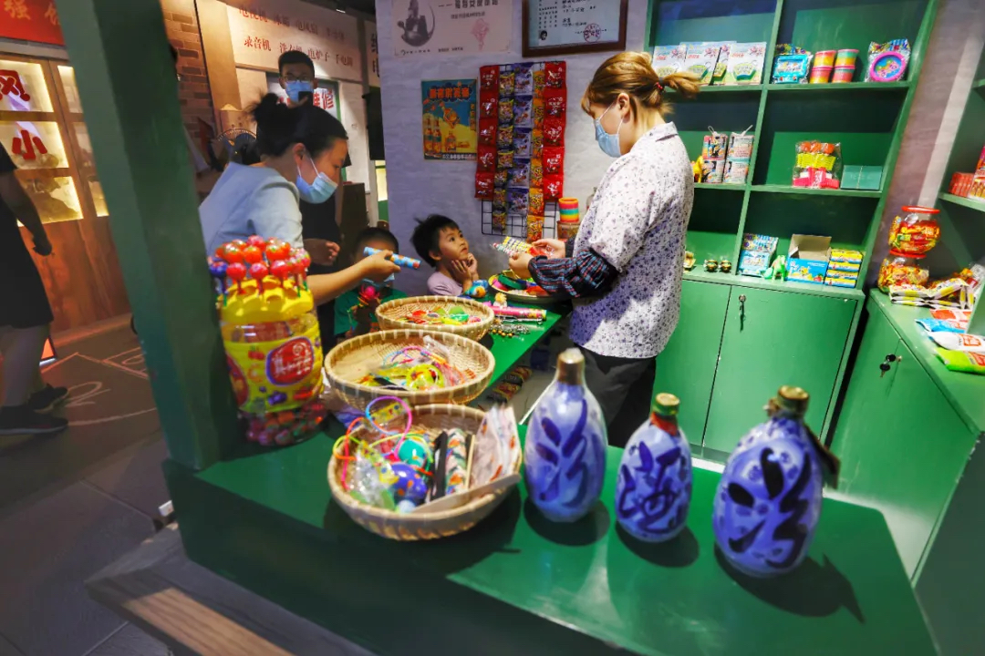 復(fù)興大道100號(hào)快閃店活動(dòng)策劃開館了！快去感受它的魅力吧